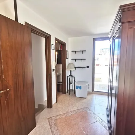 לינה וארוחת בוקר Grace's House גאליפולי